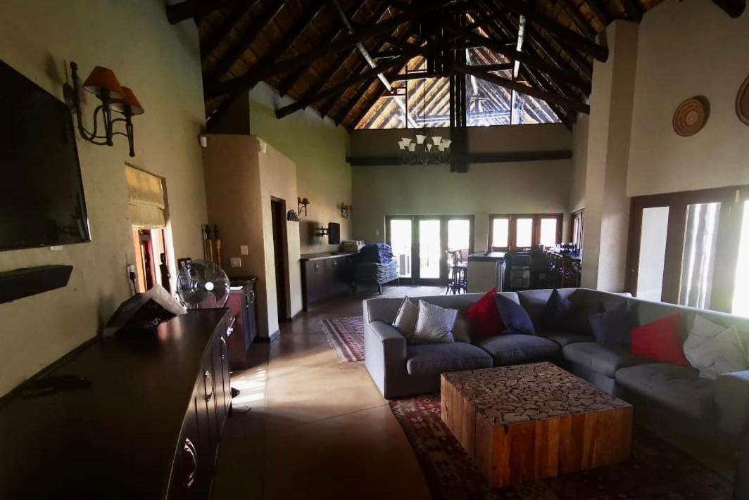 פילנסברג Kgorogoro Lodge מראה חיצוני תמונה